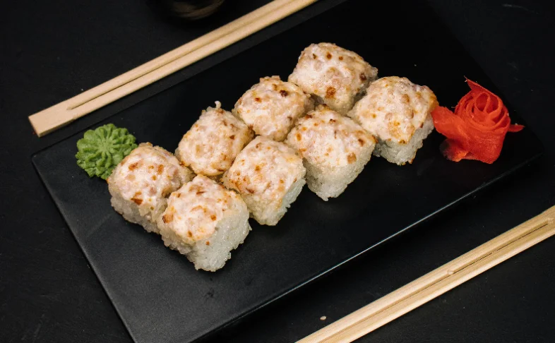 Ролл запечённый с курицей